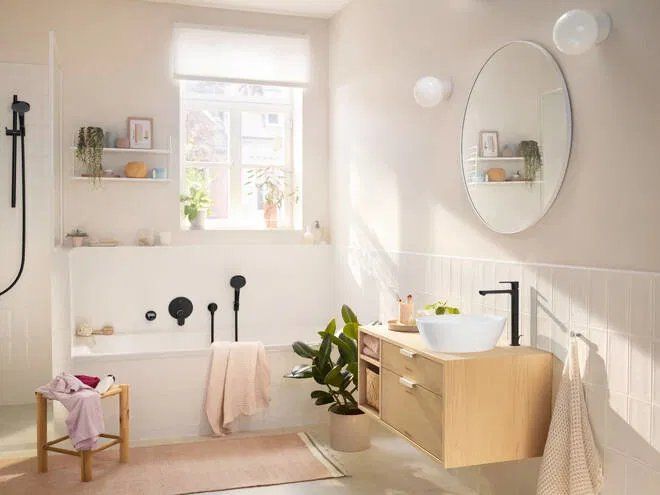 Змішувач для раковини Hansgrohe Rebris S чорний матовий 72590670
