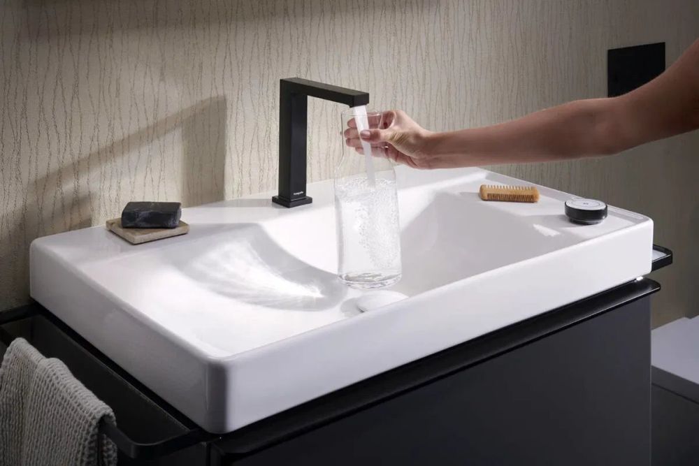 Смеситель для раковины Hansgrohe Tecturis E черный матовый 73053670