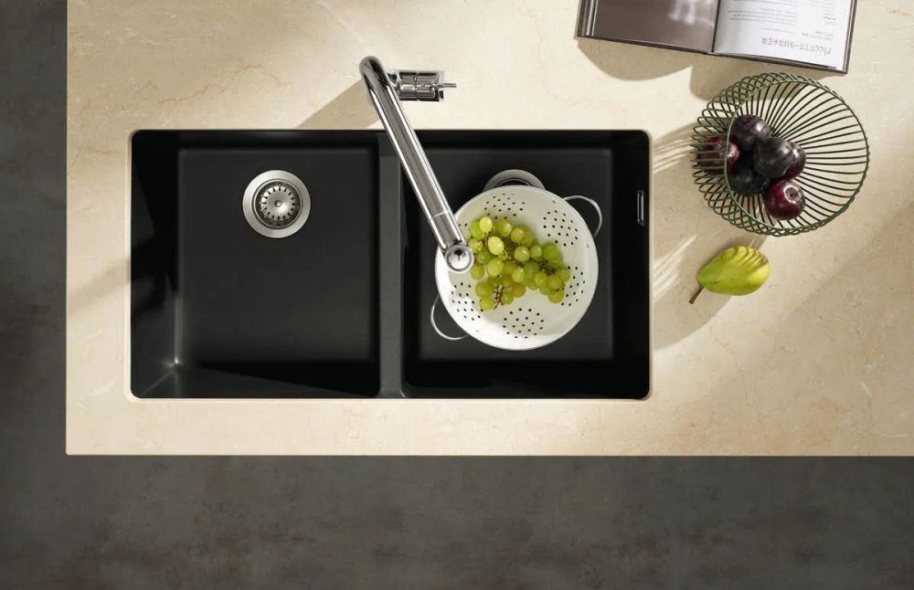 Змішувач для кухні Hansgrohe Metris M71 хром 73801000 з висувною лійкою