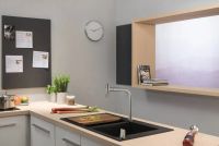 Змішувач для кухні Hansgrohe Metris сталь 73818800 з висувною лійкою