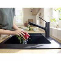 Змішувач для кухні Hansgrohe Zesis M33 чорний 74820670 з висувною лійкою