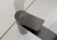 Смеситель для раковины Hansgrohe Vivenis черный матовый хром 75015340