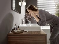 Змішувач для раковини Hansgrohe Vivenis чорний матовий 75022670