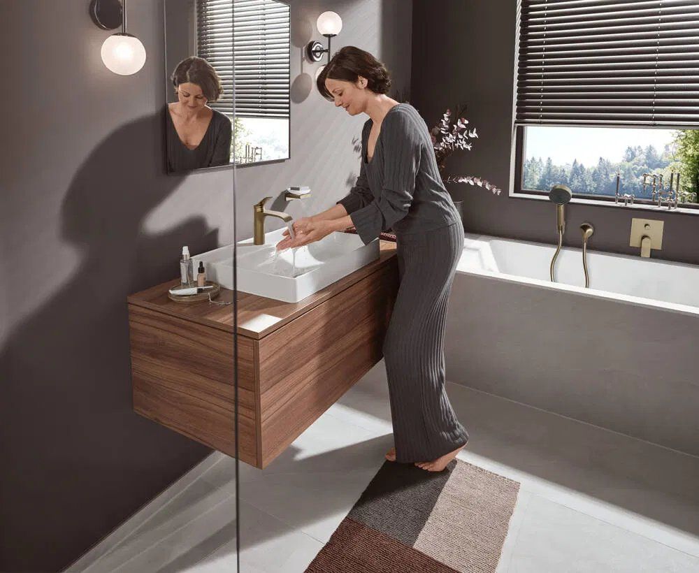 Змішувач для раковини Hansgrohe Vivenis бронза 75023140