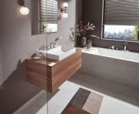 Змішувач на борт ванни Hansgrohe Vivenis бронза 75444140 з душовим гарнітуром