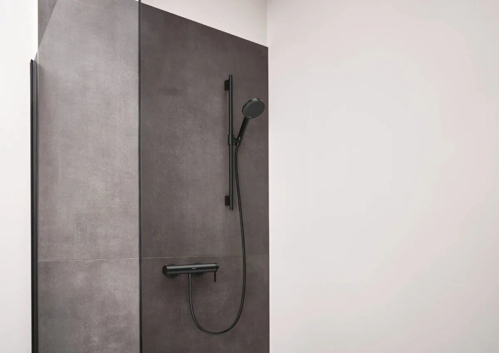 Змішувач для душу Hansgrohe Finoris чорний матовий хром 76620340