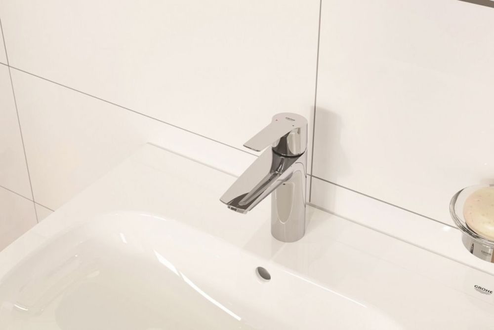 Змішувач для раковини Grohe Start хром 23455002