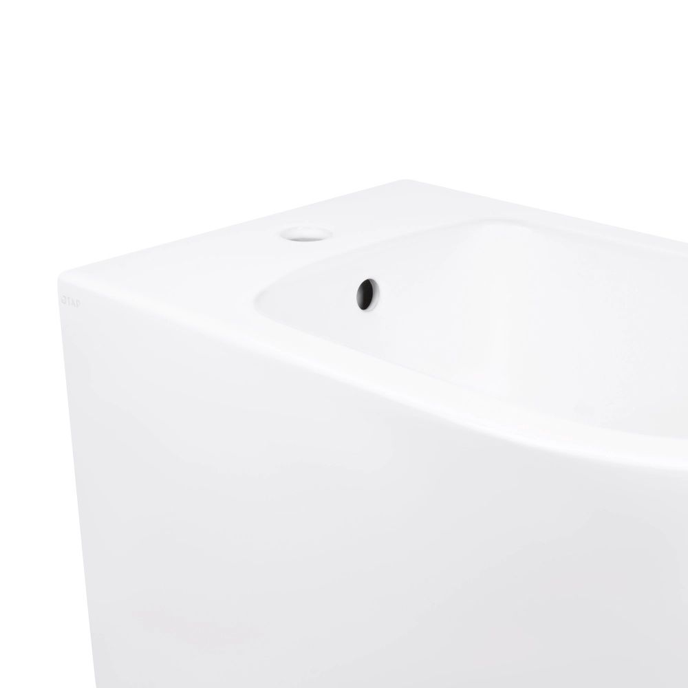 Биде напольное Qtap Scorpio белый глянцевый QT14441380W